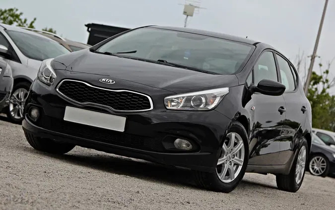 kia Kia Ceed cena 26800 przebieg: 253000, rok produkcji 2012 z Gostynin